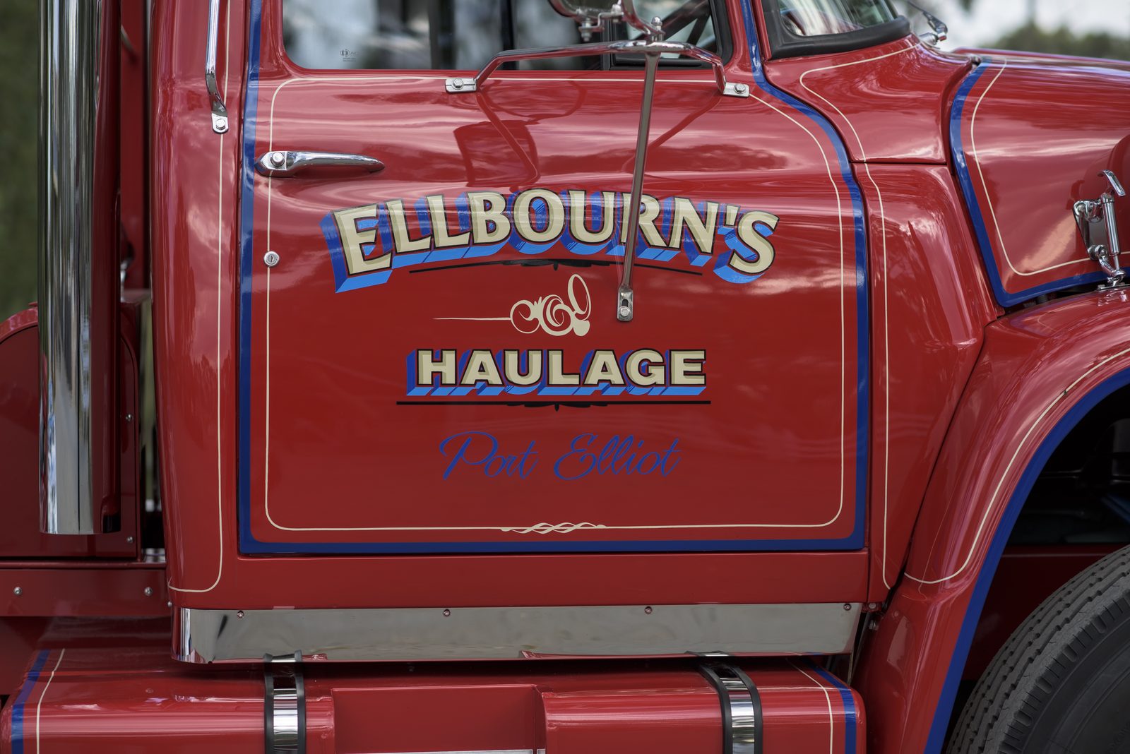 Ellbourn’s Haulage signwriting on the red Loadstar door