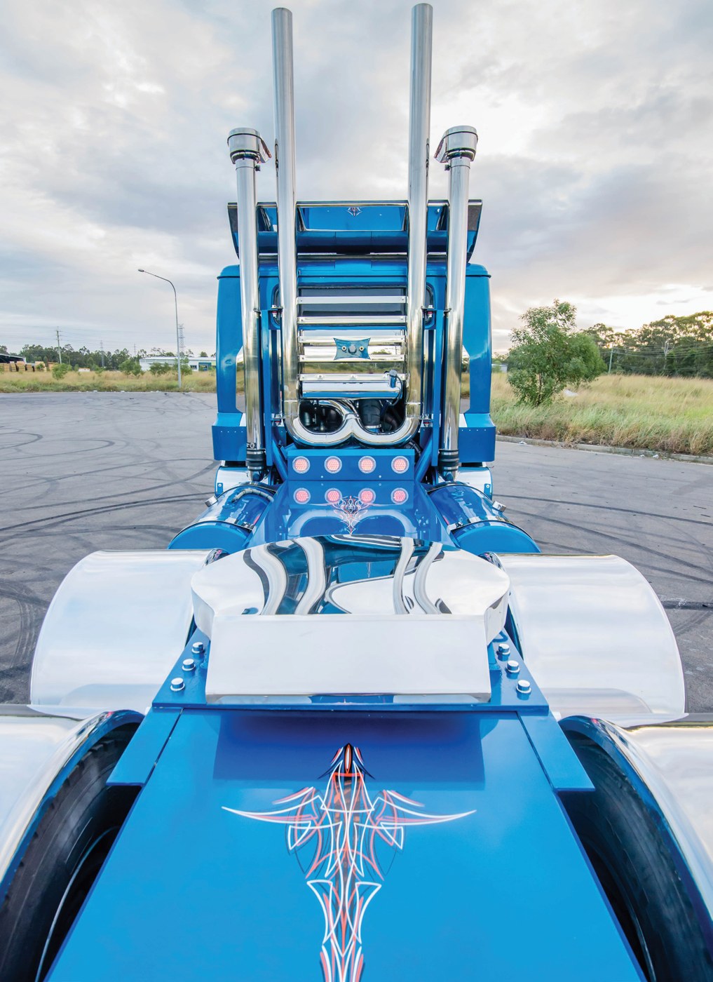 Tsunami — Mick Lake’s International Atkinson 4870 — archive photograph 2
