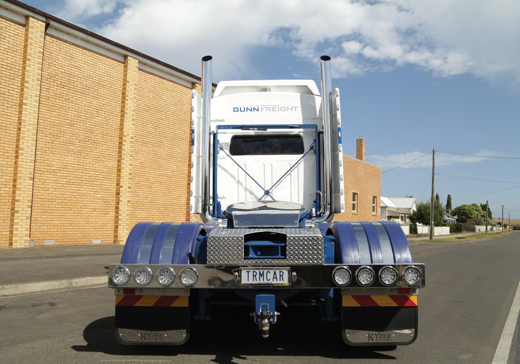 Young Gunn — Shannon Gunn’s one-off International Transtar — archive photograph 2