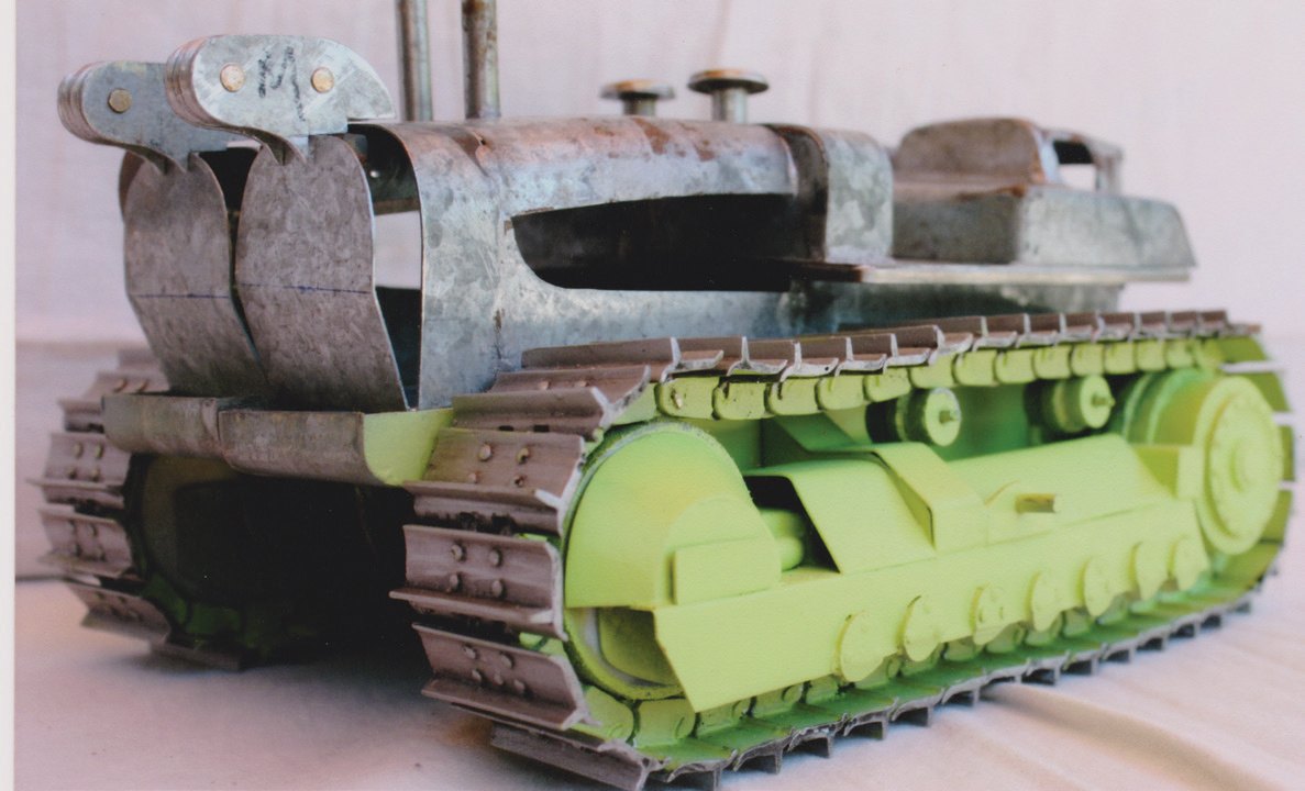 Dozers on Show — Euclid’s Largest — Robin McKnight’s model from ACT Issue 15