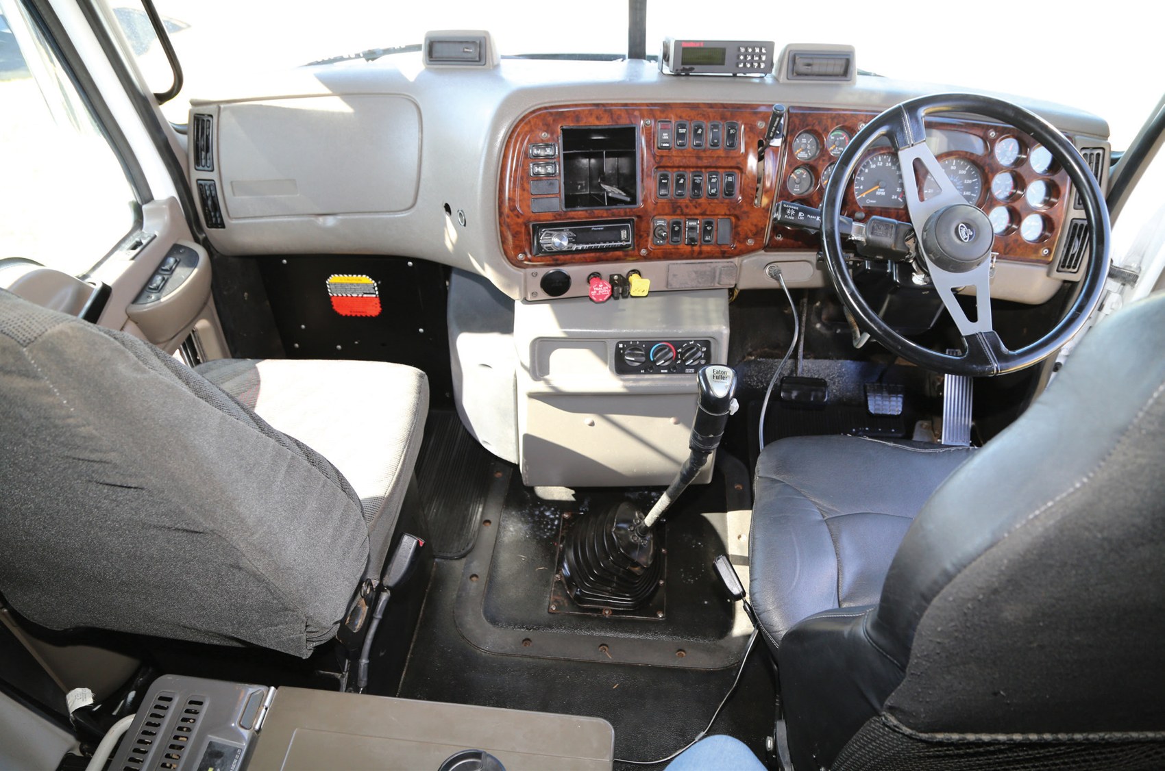 Mack Makeover — Brad Walker’s restored Super-Liner — archive photograph 3