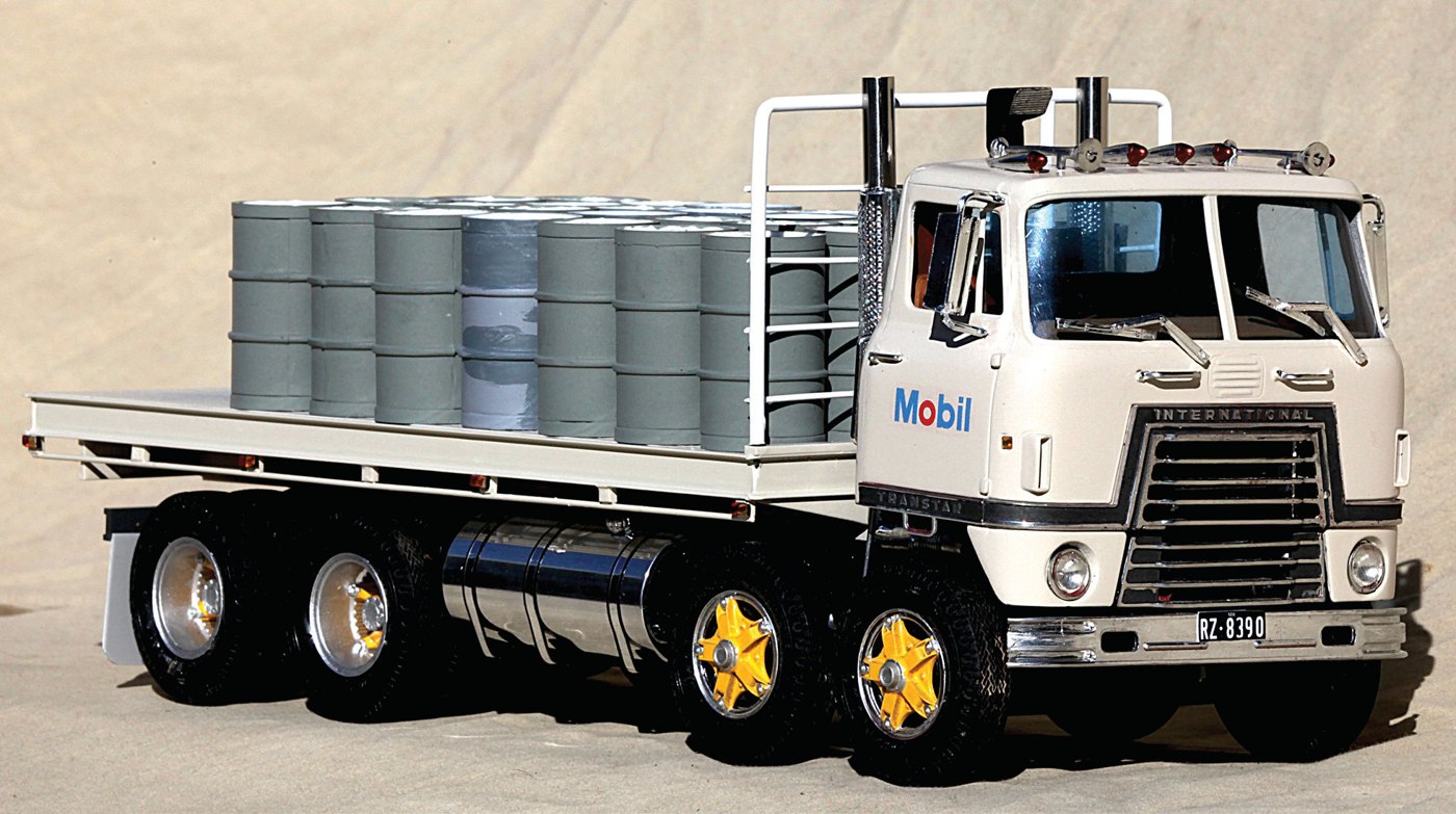 Mobil International CO4070 — Colin Farnham’s model from ACT Issue 16