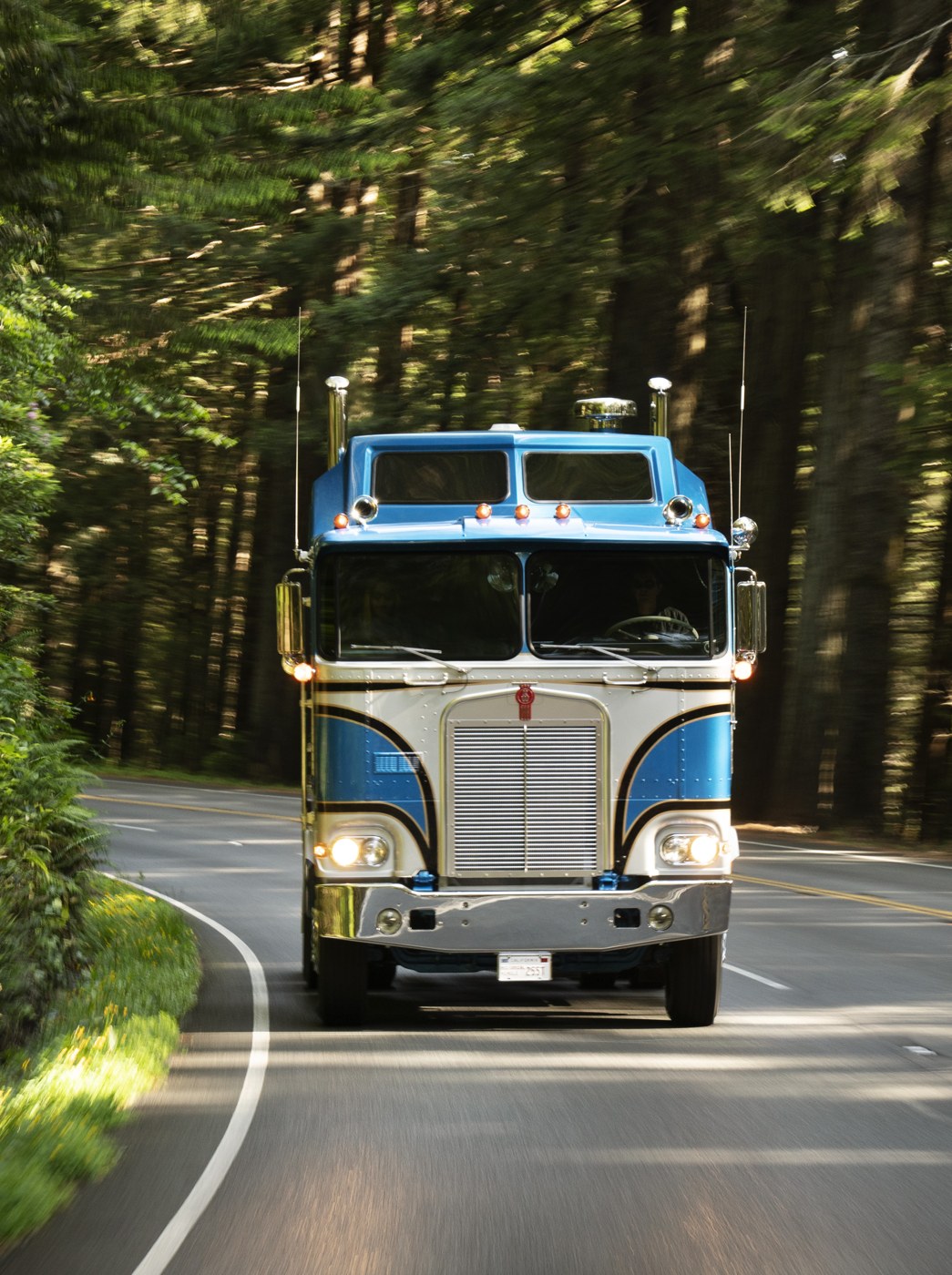 Perfection — Paul Cox’s 1979 Kenworth K100C Aerodyne — archive photograph 2