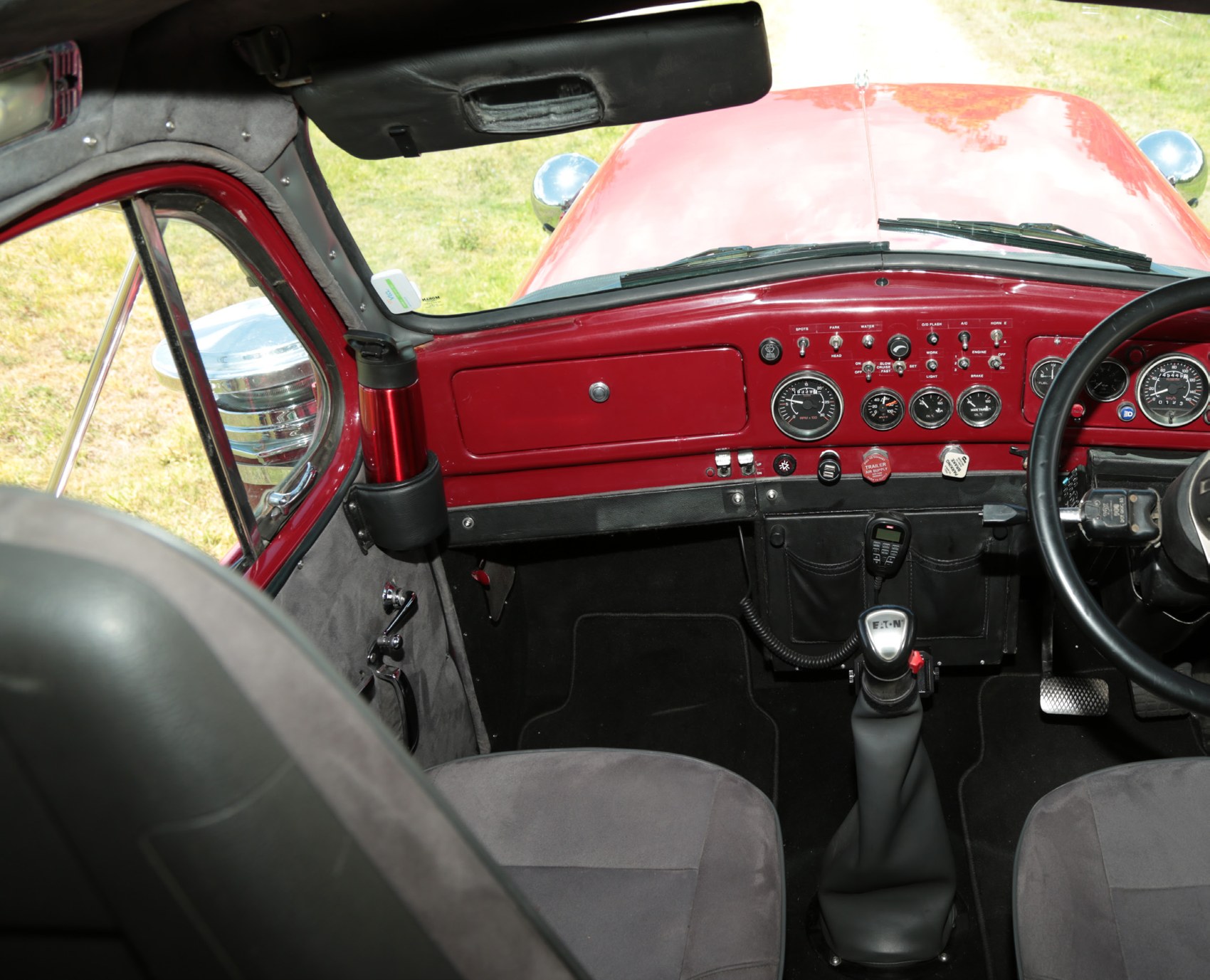 Red Bull — Evan Williams’ custom 1966 Diamond T — archive photograph 2