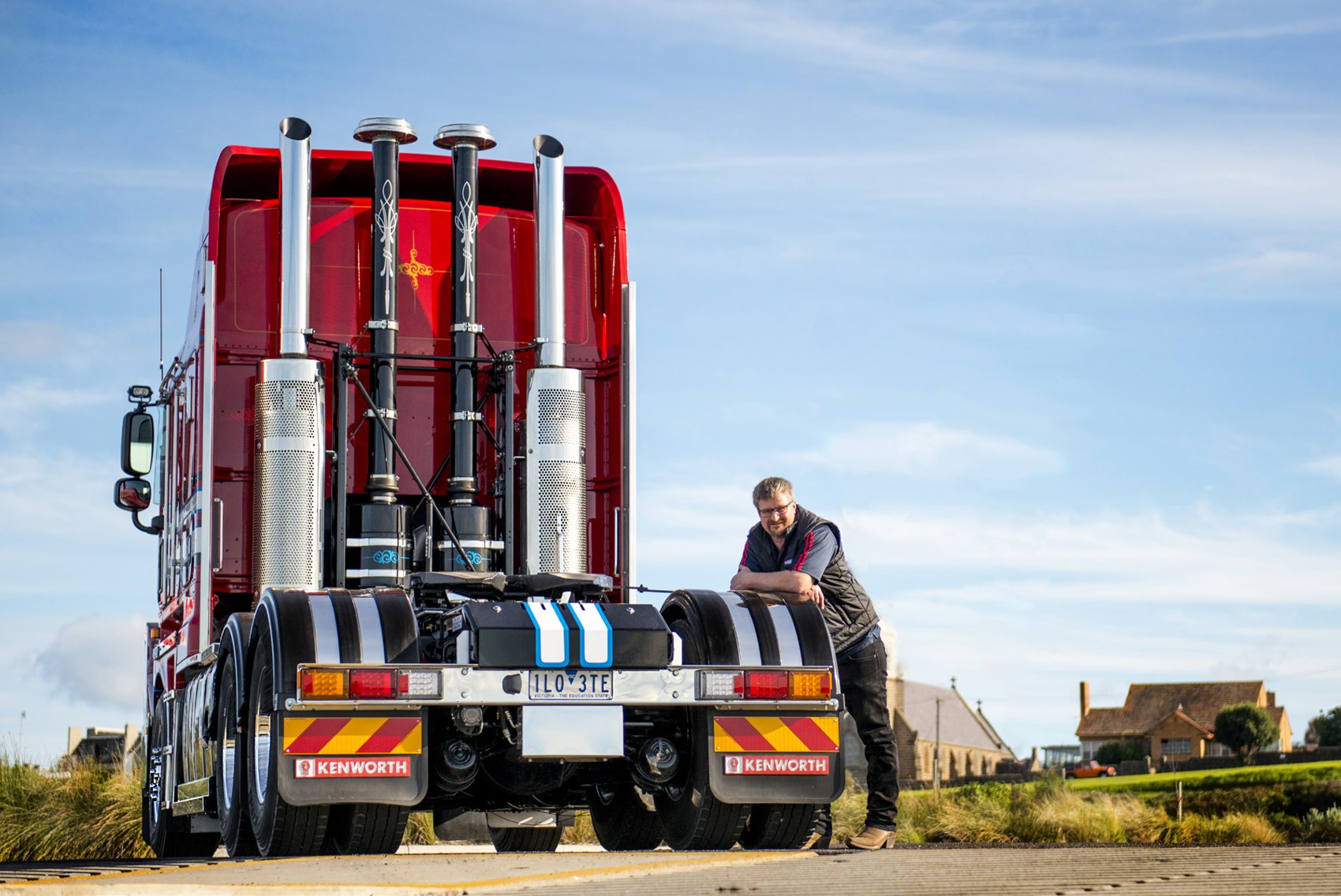 True Colours: Marcus Gibbins’ custom Kenworth K200 — archive photograph 2