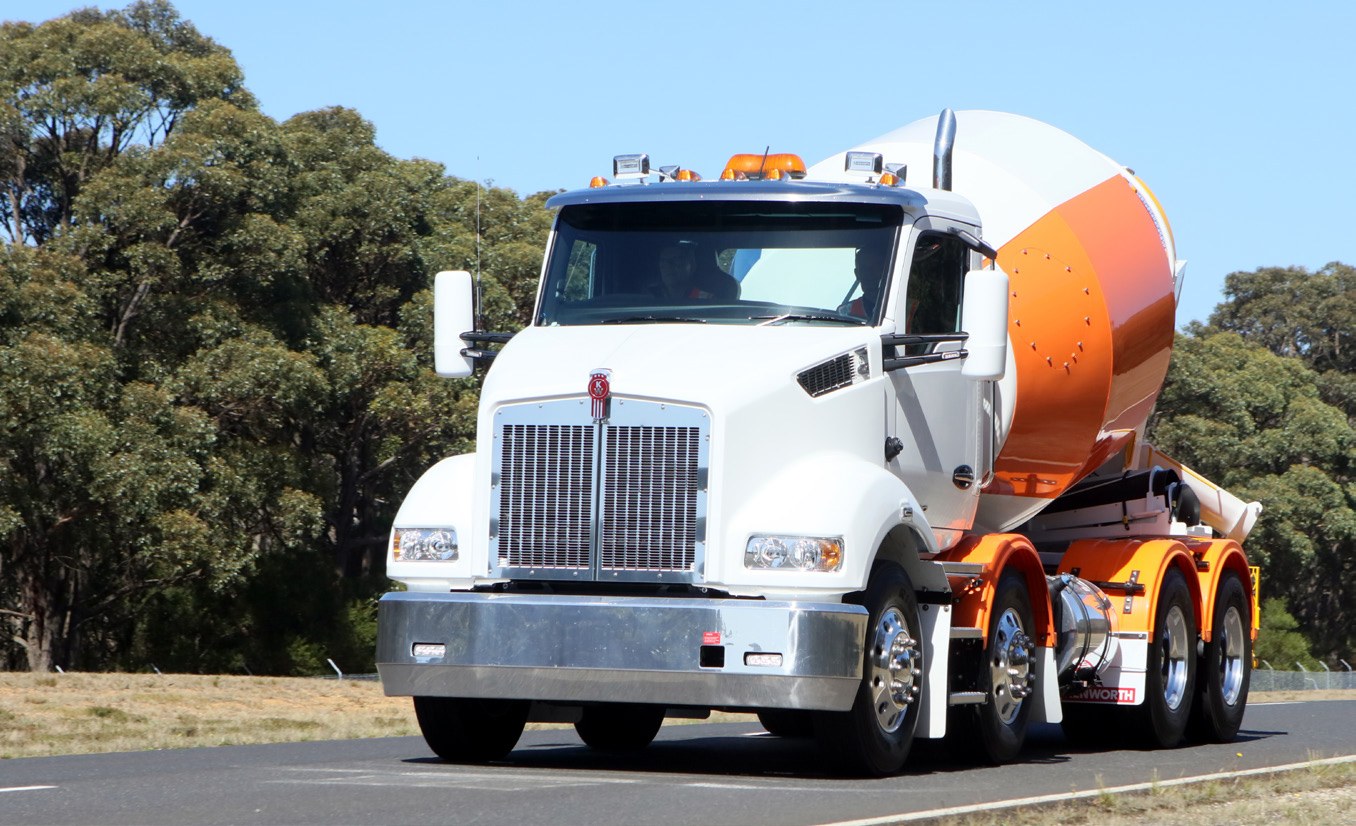 Kenworth launches the T360 and T410 — the 2019 archive — archive photograph 2
