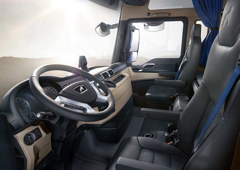 MAN TGX PerformanceLine — the 2019 Brisbane Truck Show debut — archive photograph 2
