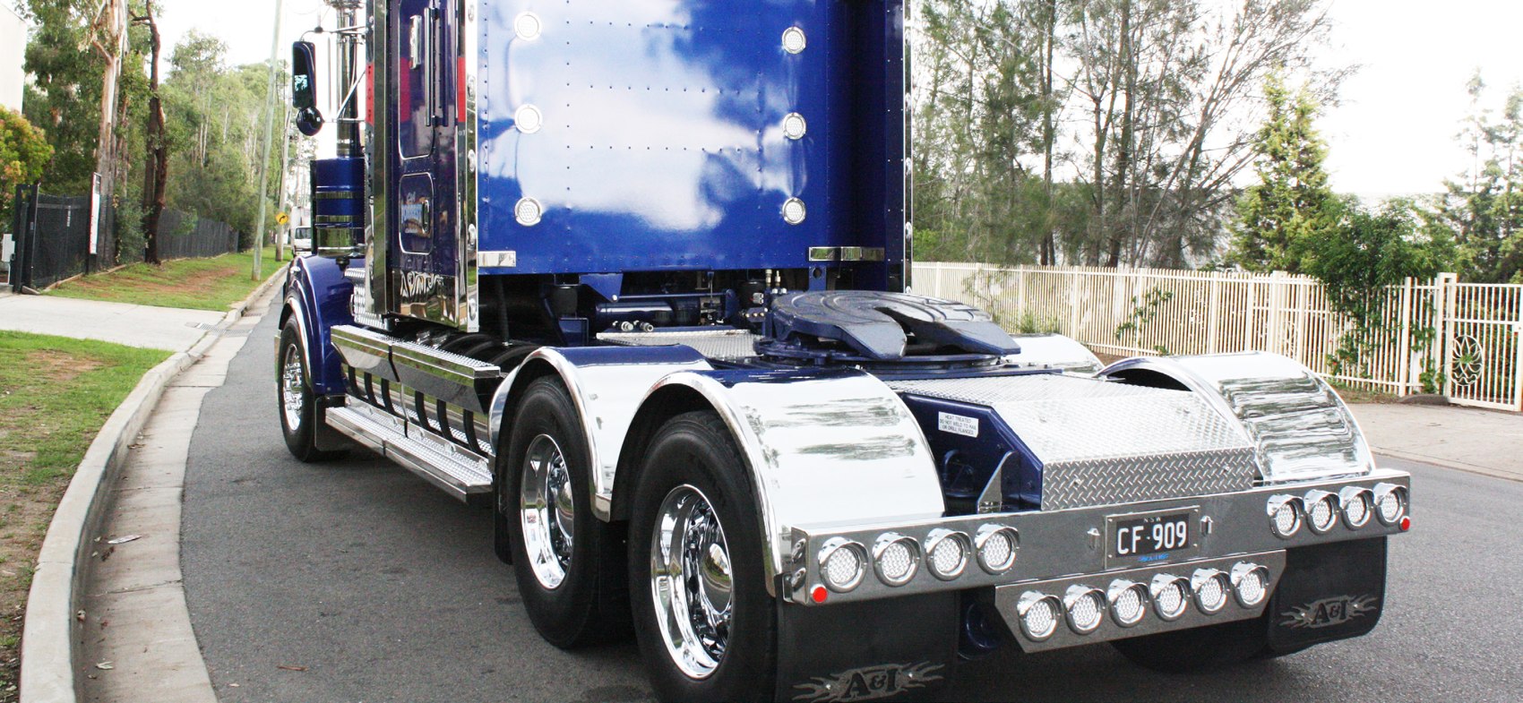 One Stop Shop: A & I Custom Chrome & Accessories — original archive photograph