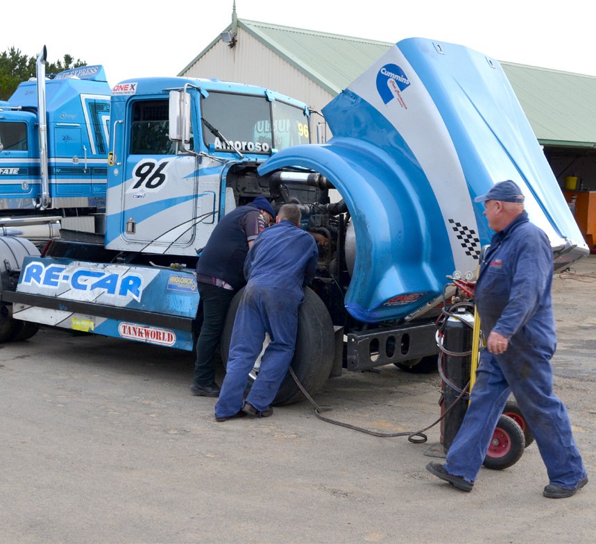 Get Your Motor Going: truck racing at Wakefield Park — original archive photograph