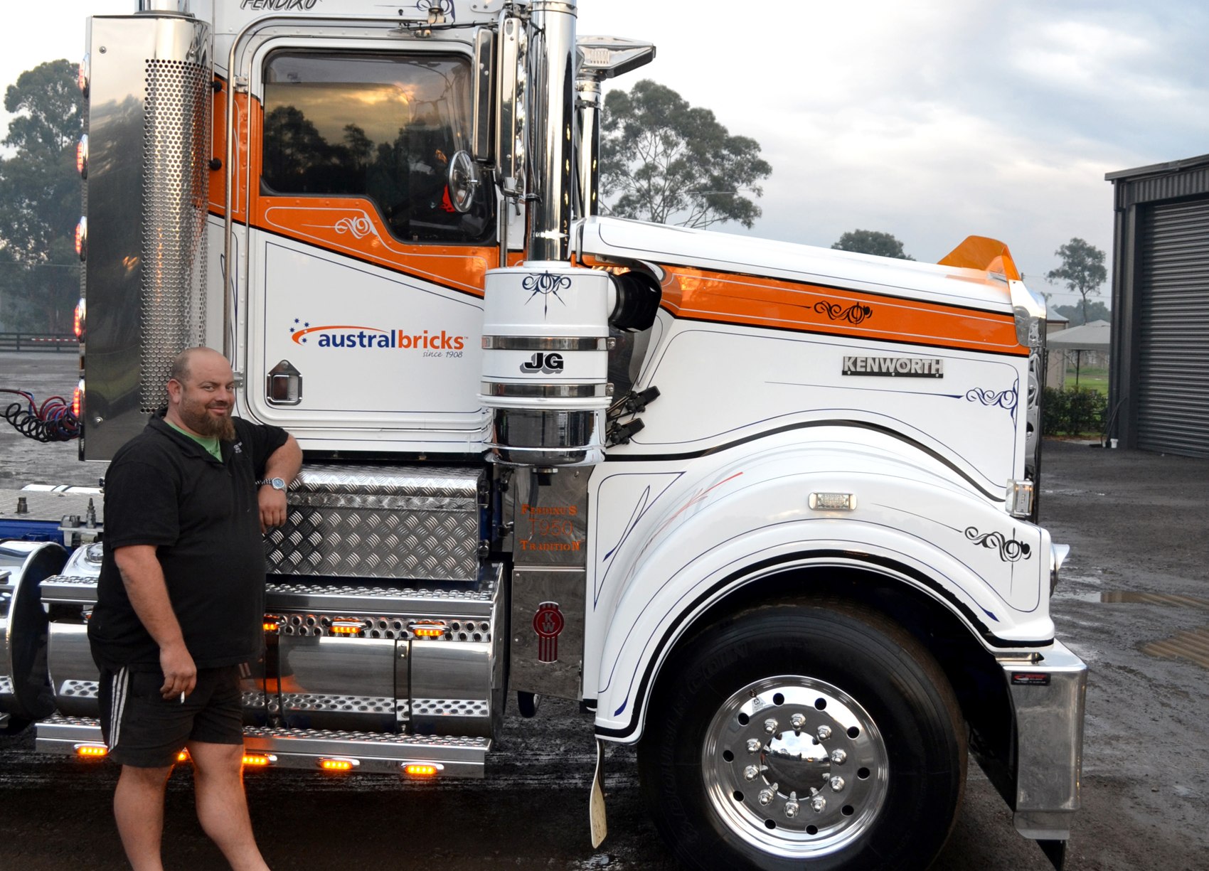 True Colours Shining Through: Jason Galea’s Kenworth T950 — original archive photograph