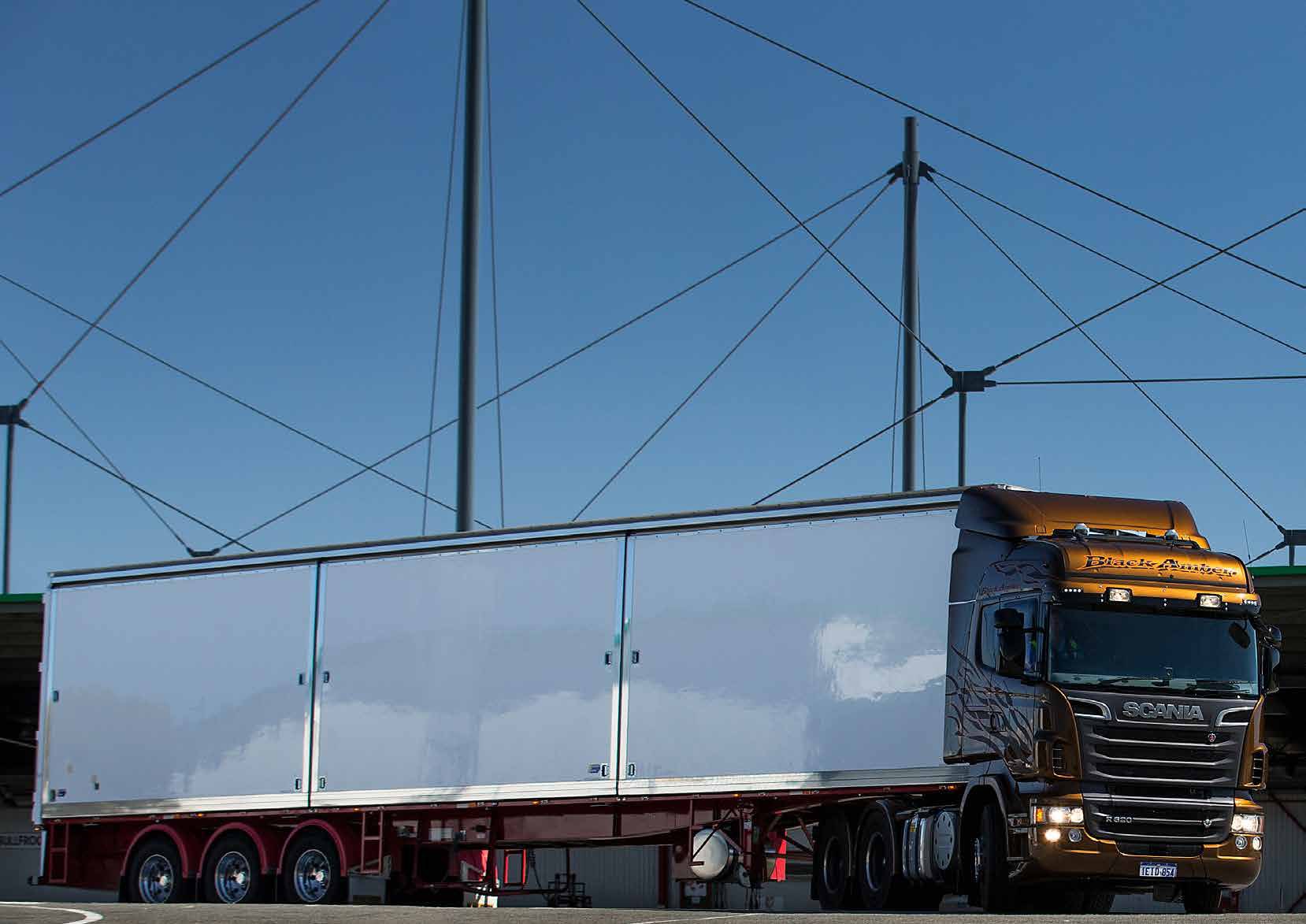 Black Amber: Gary West’s limited-edition Scania R730 — original ACT archive photograph