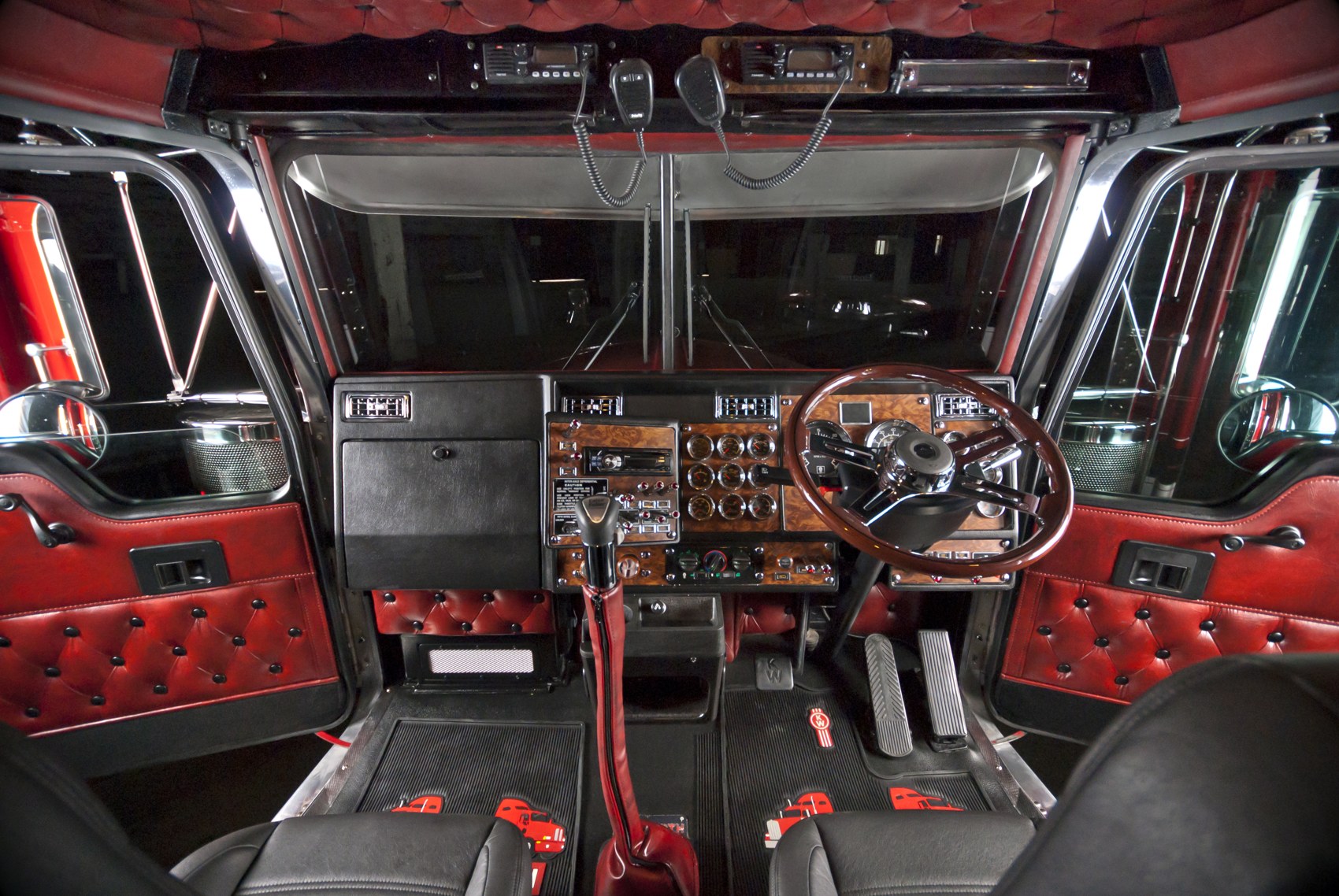 Beautiful Build: the Materia Bros’ Klos-built Kenworth W model — archive photograph 2