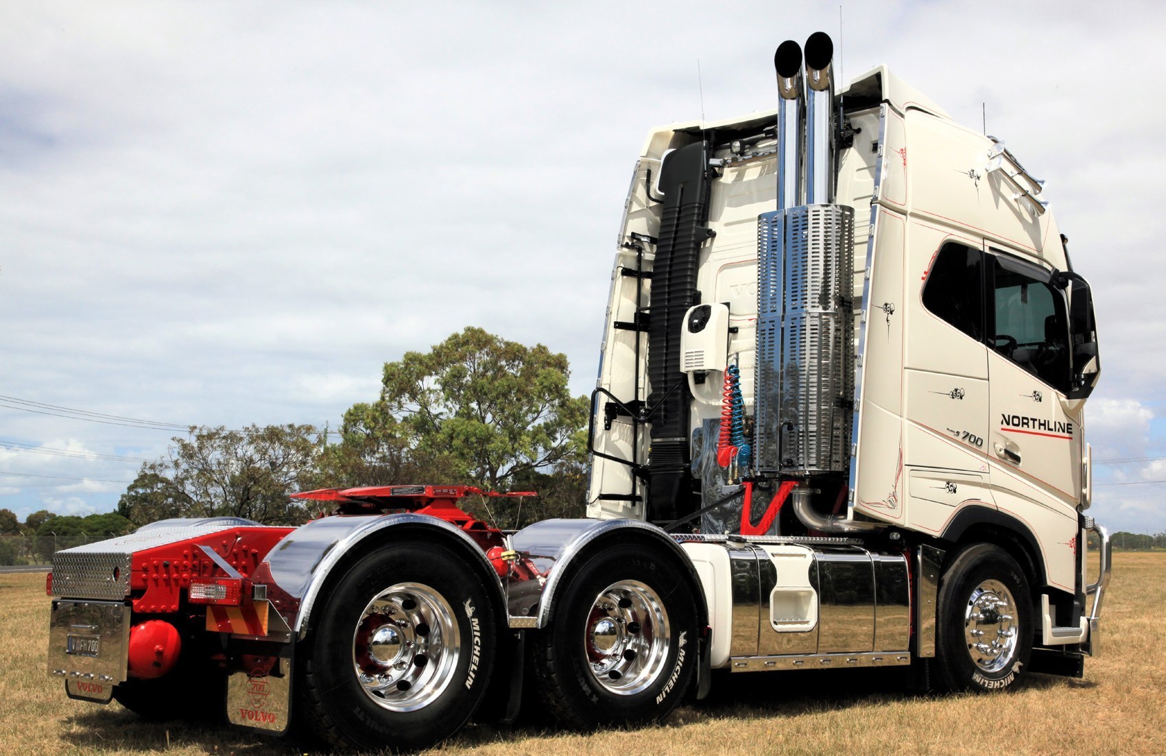 Chasing the Dream: Slaven Djukic’s custom Volvo FH16 — archive photograph 3