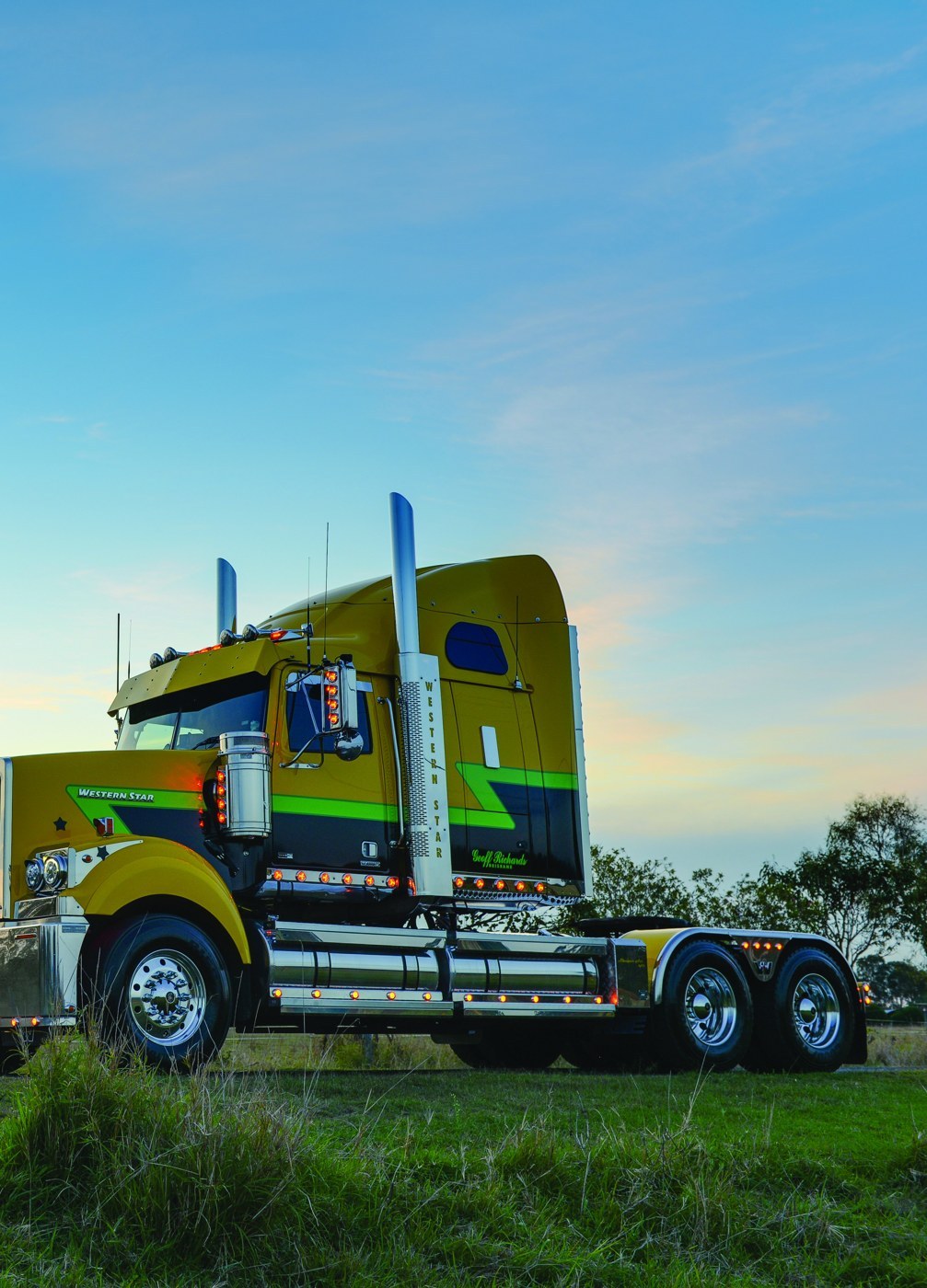 The Brightest Star: Geoff Richards Transport’s custom Western Star — archive photograph 2