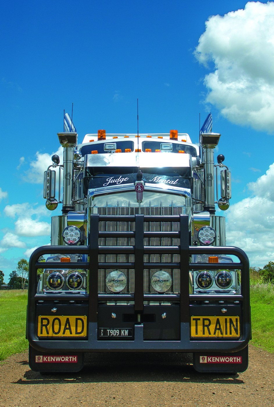The Judge Rules: Scott Shaw’s Judge Mental Kenworth T909 — archive photograph 2