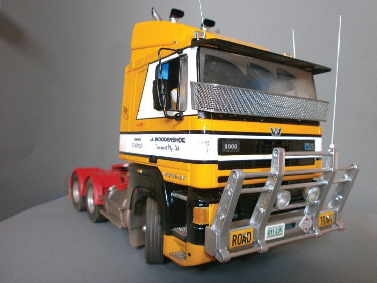 The completed Western Star 1000 model.