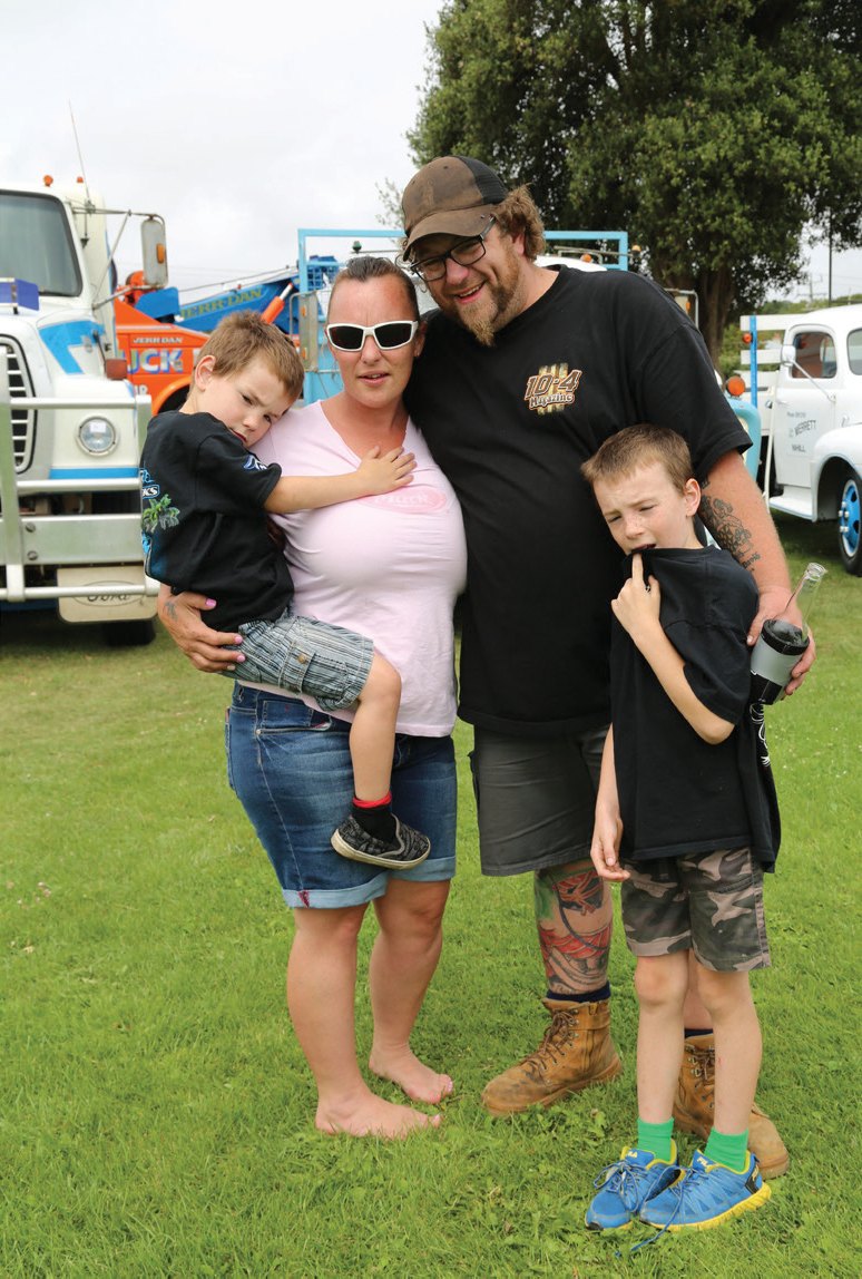 Oli, Arch, Minnie and Buddha (Leigh) Campbell.
