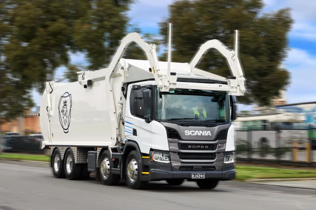 Scania Super 11-powered front-lift waste collection truck demonstrator with Superior Pak body